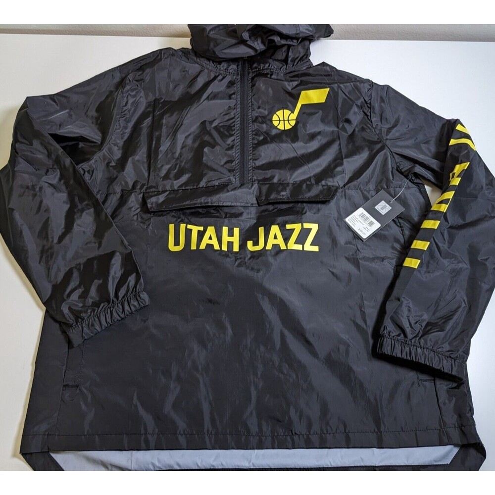 Ultra Game Men's Utah Jazz Runway 1/4 Zip Windbreaker Medium